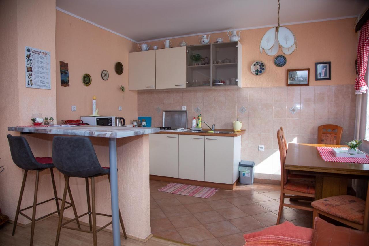 Apartman Zagar ลกเว ภายนอก รูปภาพ