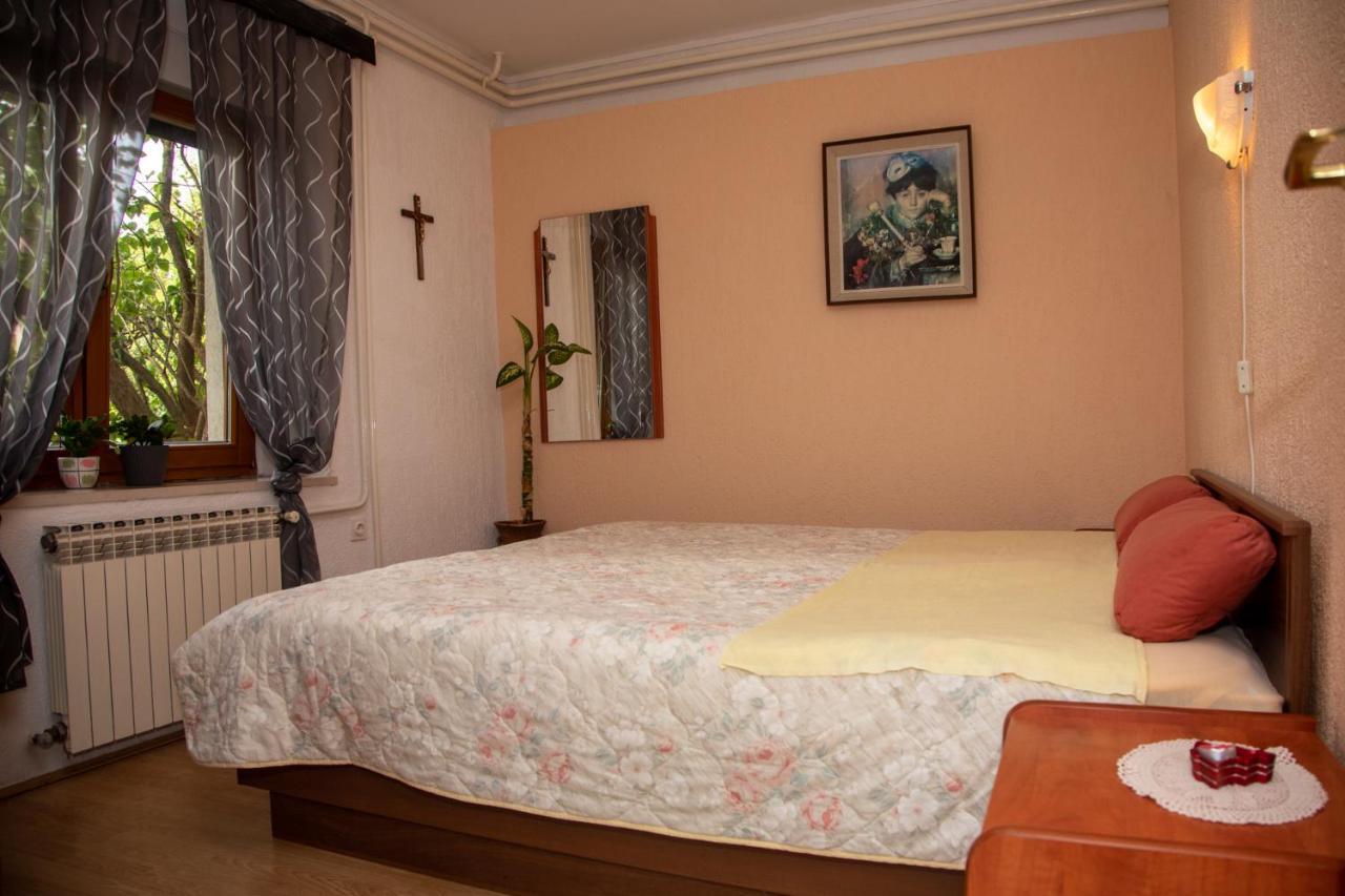 Apartman Zagar ลกเว ภายนอก รูปภาพ